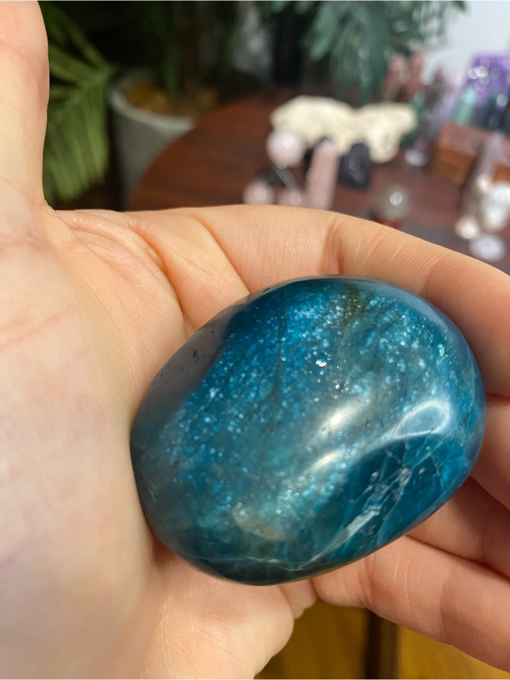 Blue Apatite Palm Stone - Picture 8 of 13